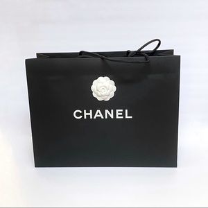 Chanel black white camellia flower x-large large paper shopping gift bag